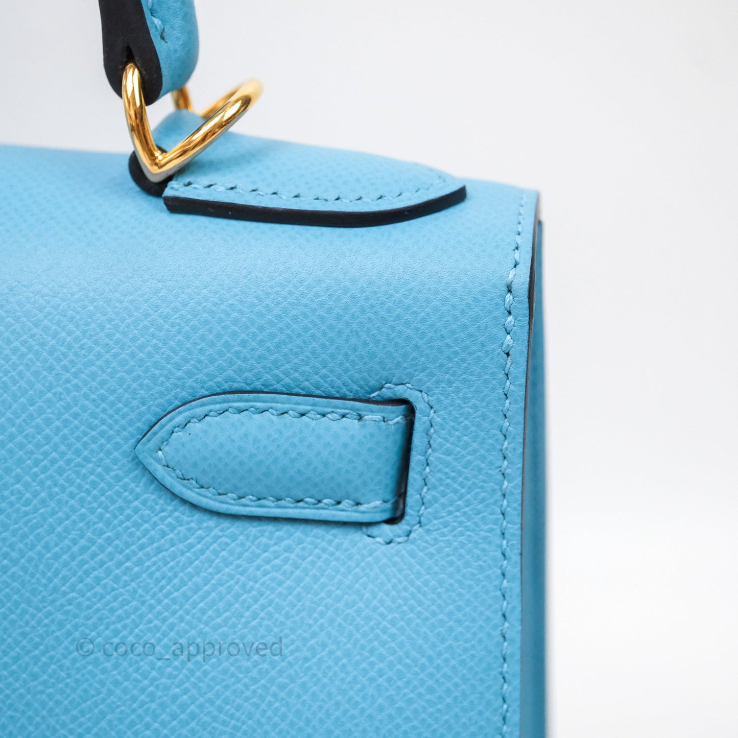 Hermès Kelly 28 Bleu du Nord P3 Epsom Gold Hardware