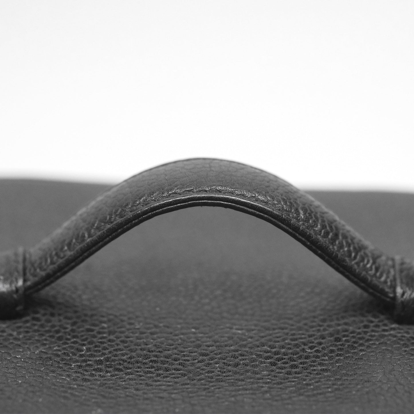 Chanel Vintage Vanity Case Black Caviar Gold Hardware