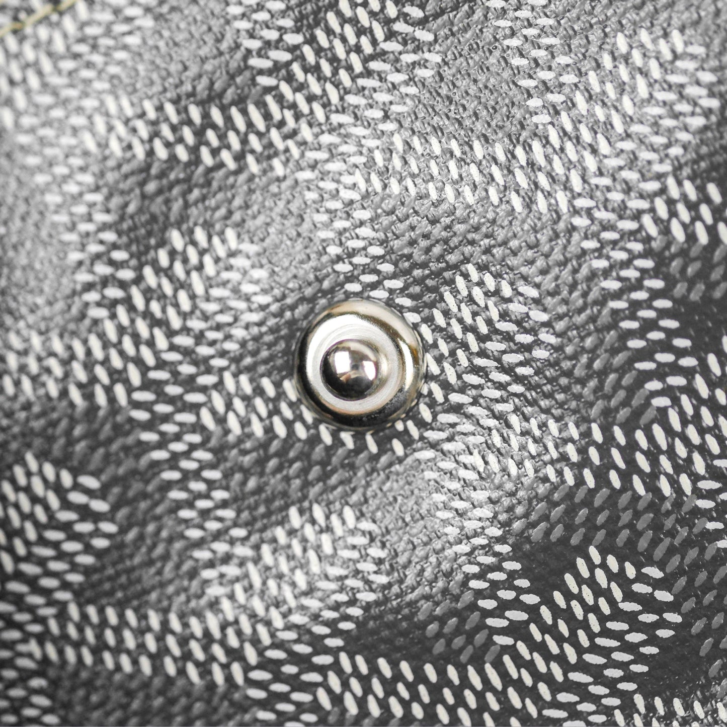 Goyard St Louis Tote PM ⁣⁣⁣⁣⁣⁣⁣⁣⁣⁣⁣⁣⁣⁣⁣⁣⁣⁣⁣⁣Grey Goyardine Canvas