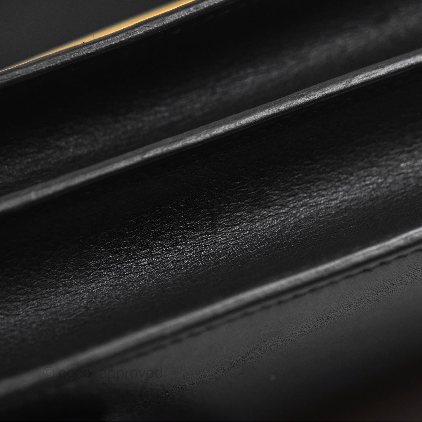 Hermès Roulis Mini 18 Noir 89 Veau Evergrain Gold Hardware
