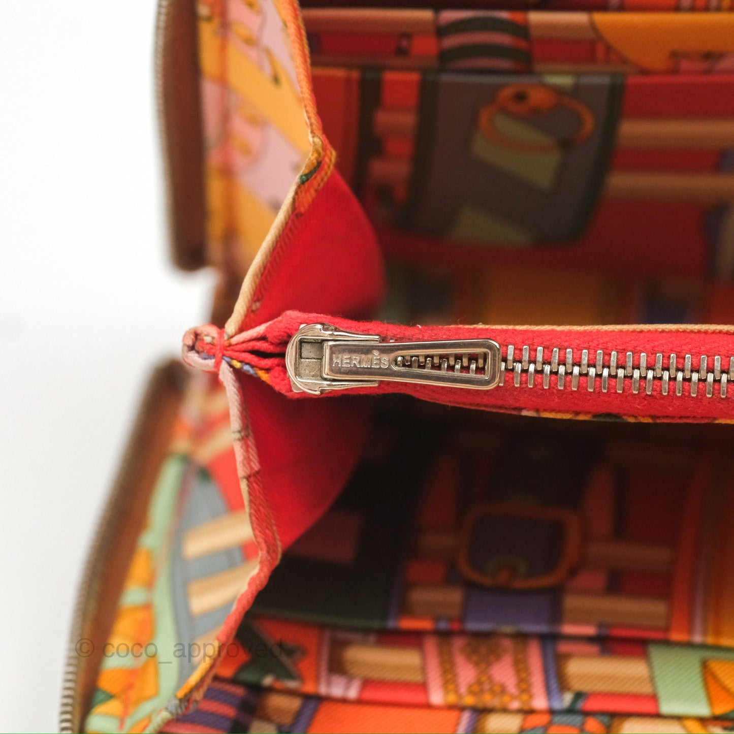 Hermès Silk In Classique Long Wallet Gold Epsom