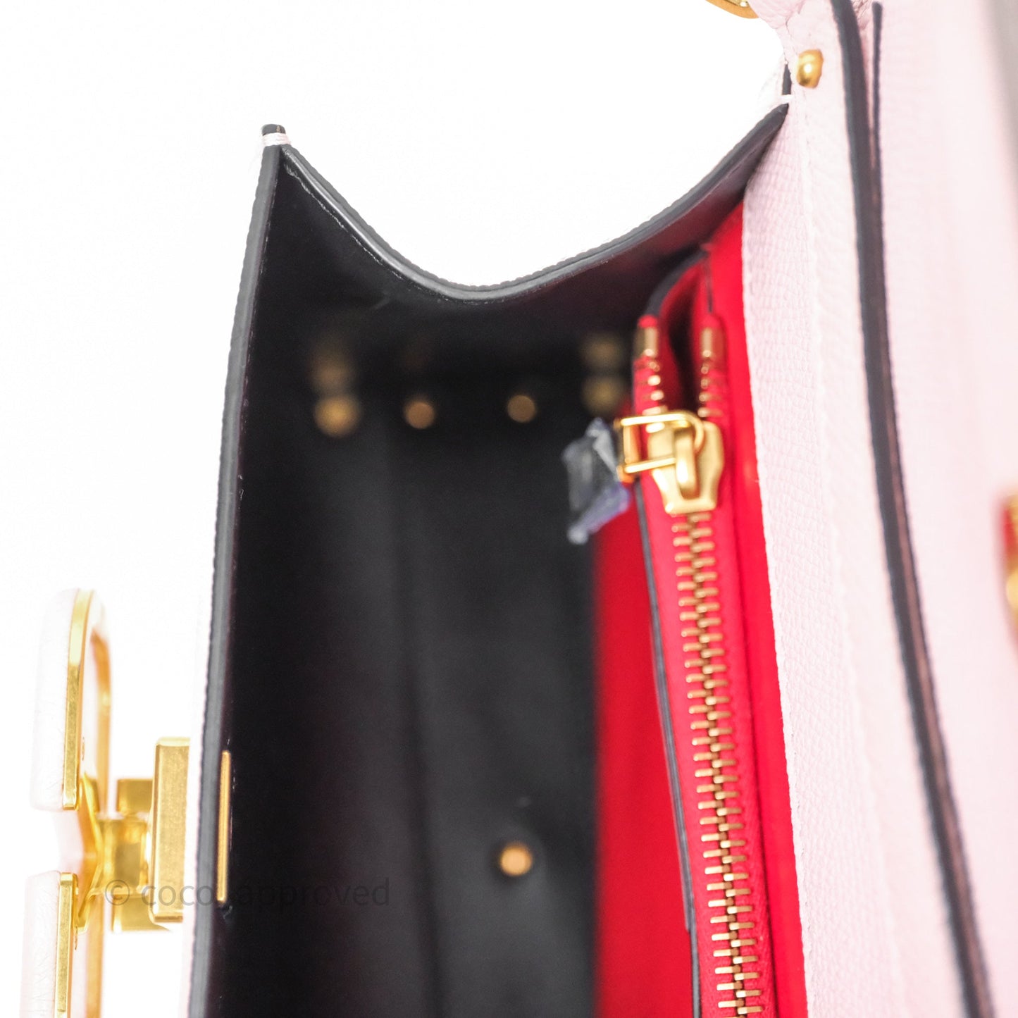 Valentino Garavani Small Vsling Grainy Calfskin Bag Light Pink Aged Gold Hardware