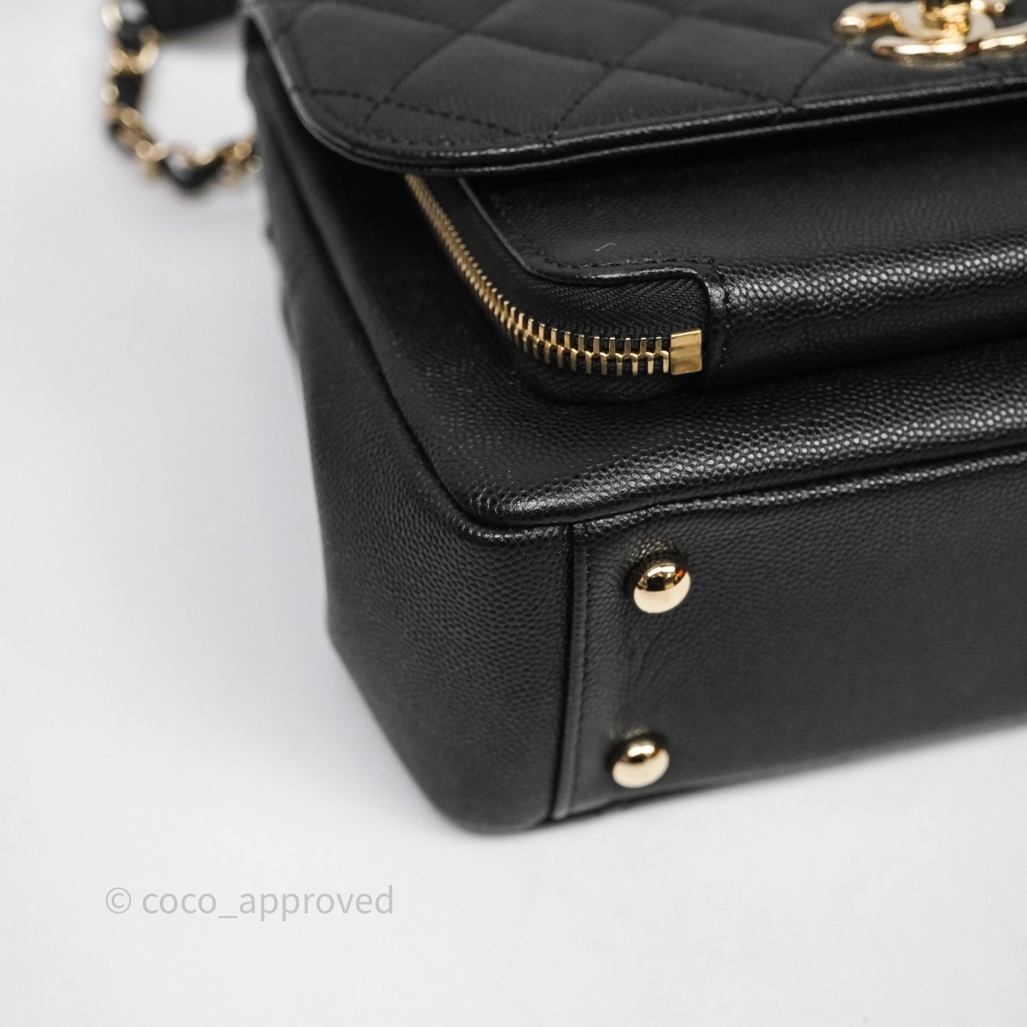 Chanel Quilted Medium Business Affinity Flap Black Caviar Gold Hardware