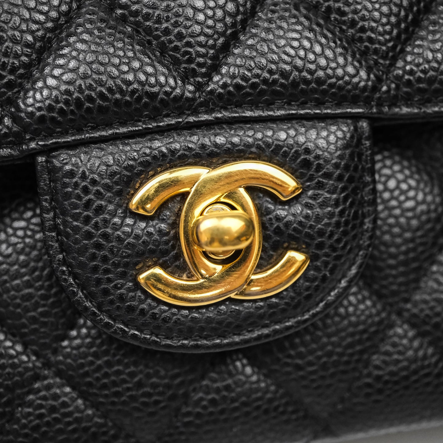 Chanel Classic M/L Medium Flap Quilted Black Caviar Gold Hardware