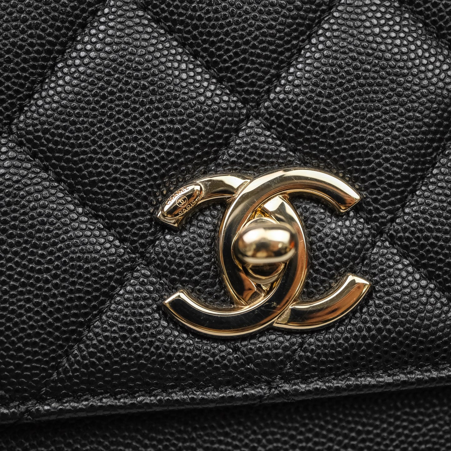 Chanel Quilted Medium Business Affinity Flap Black Caviar Gold Hardware