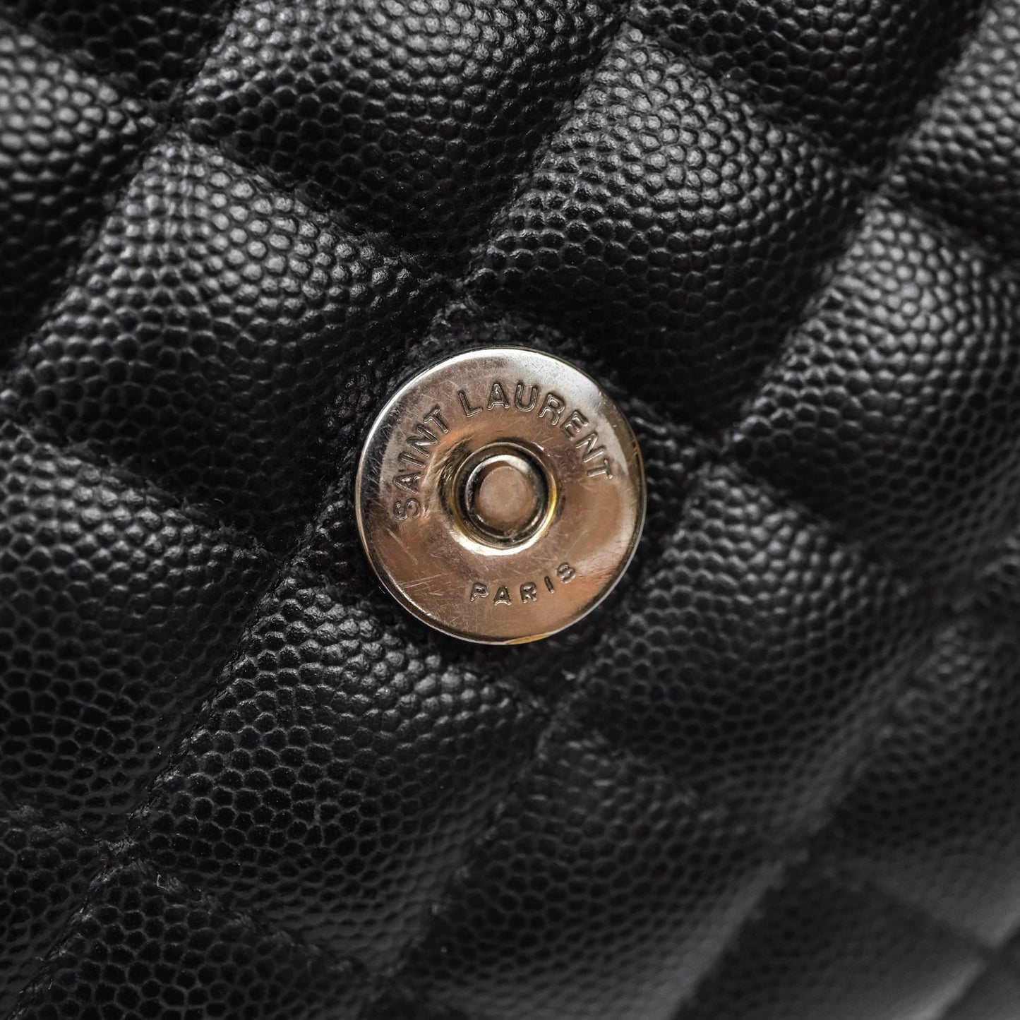 Saint Laurent Envelope Medium So Black Caviar