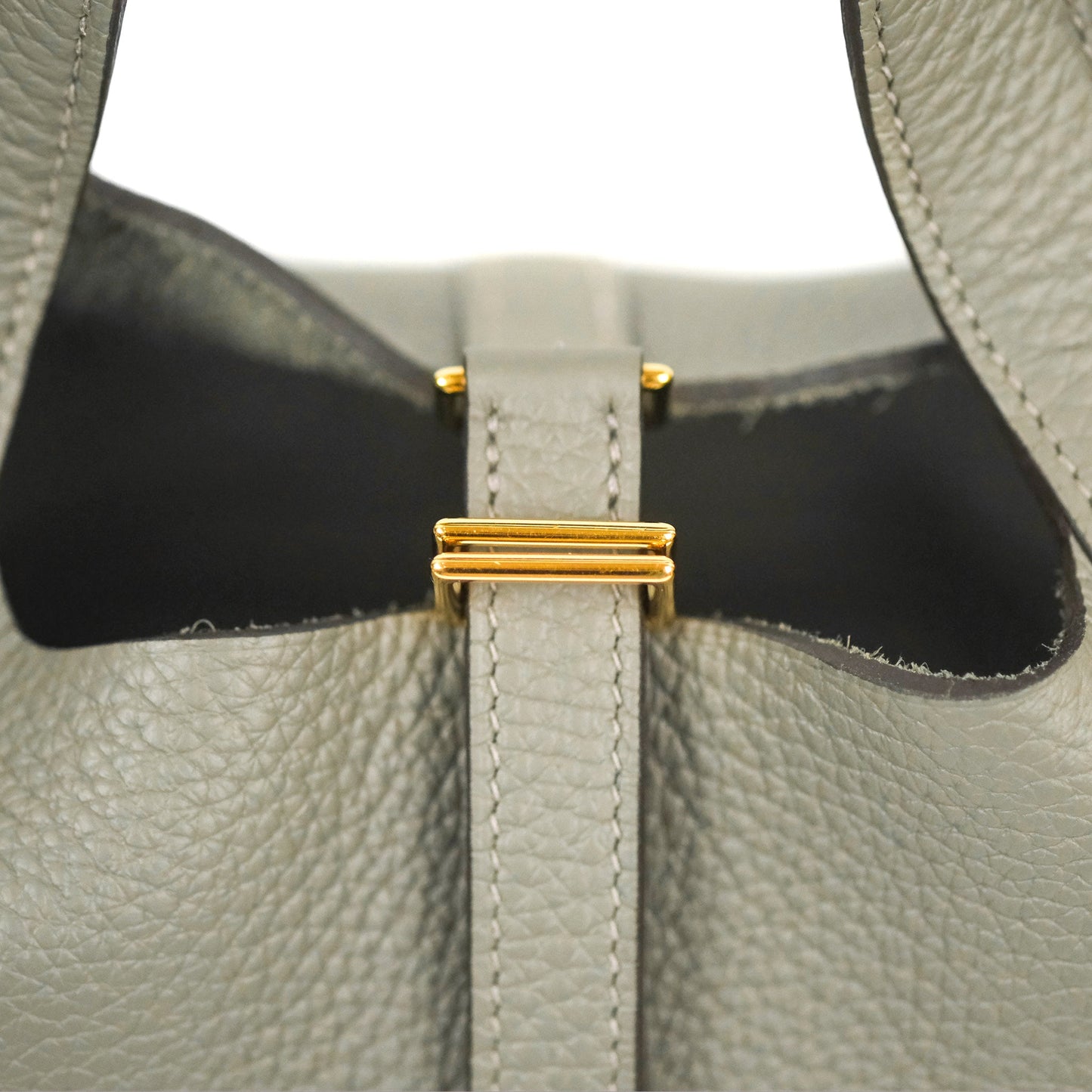Hermès Picotin Lock 18 Gris Meyer 0L Taurillon Clemence Gold Hardware