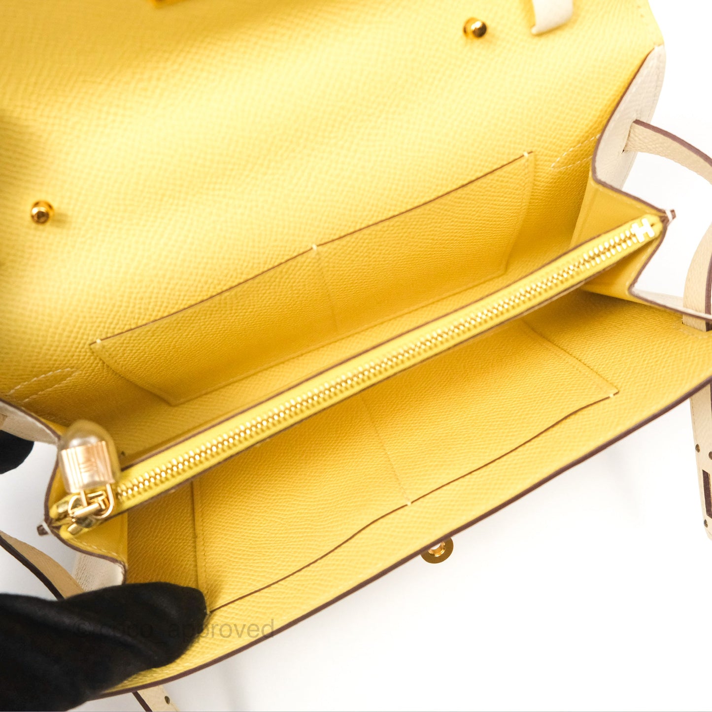 Hermès Kelly To Go Wallet Epsom Nata I2/ Jaune Poussin Gold Hardware