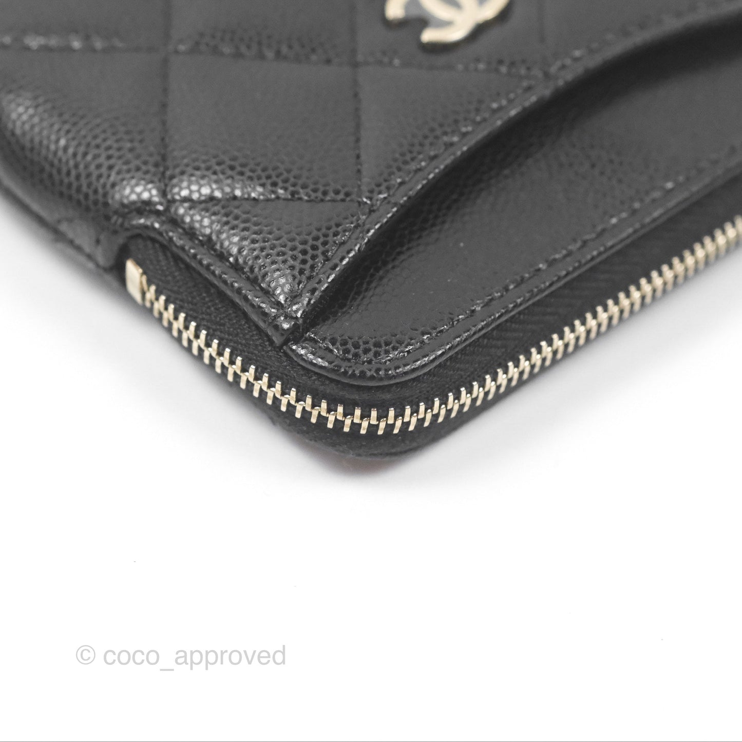 Chanel Quilted Classic Zip Card Holder Wallet Black Caviar Gold Hardware