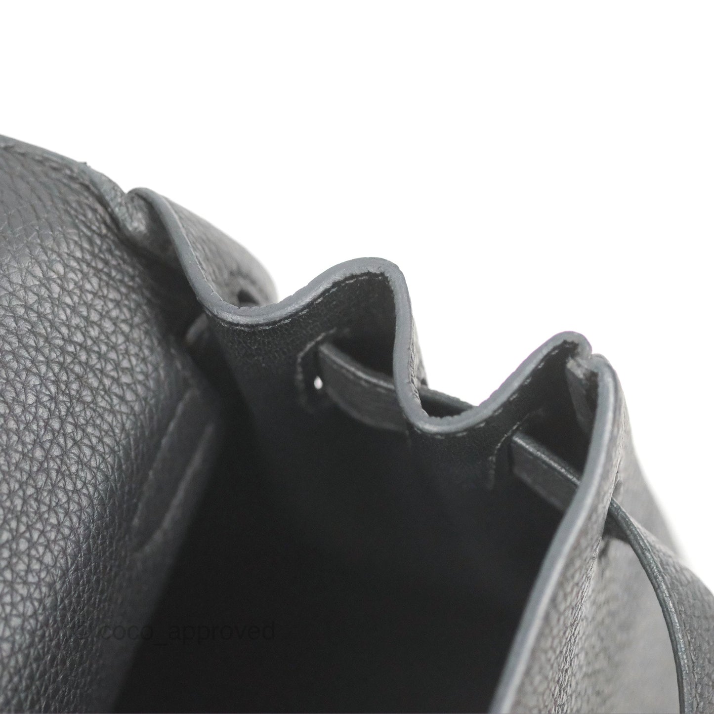 Hermès Retourne Kelly 28 Black Togo Gold Hardware