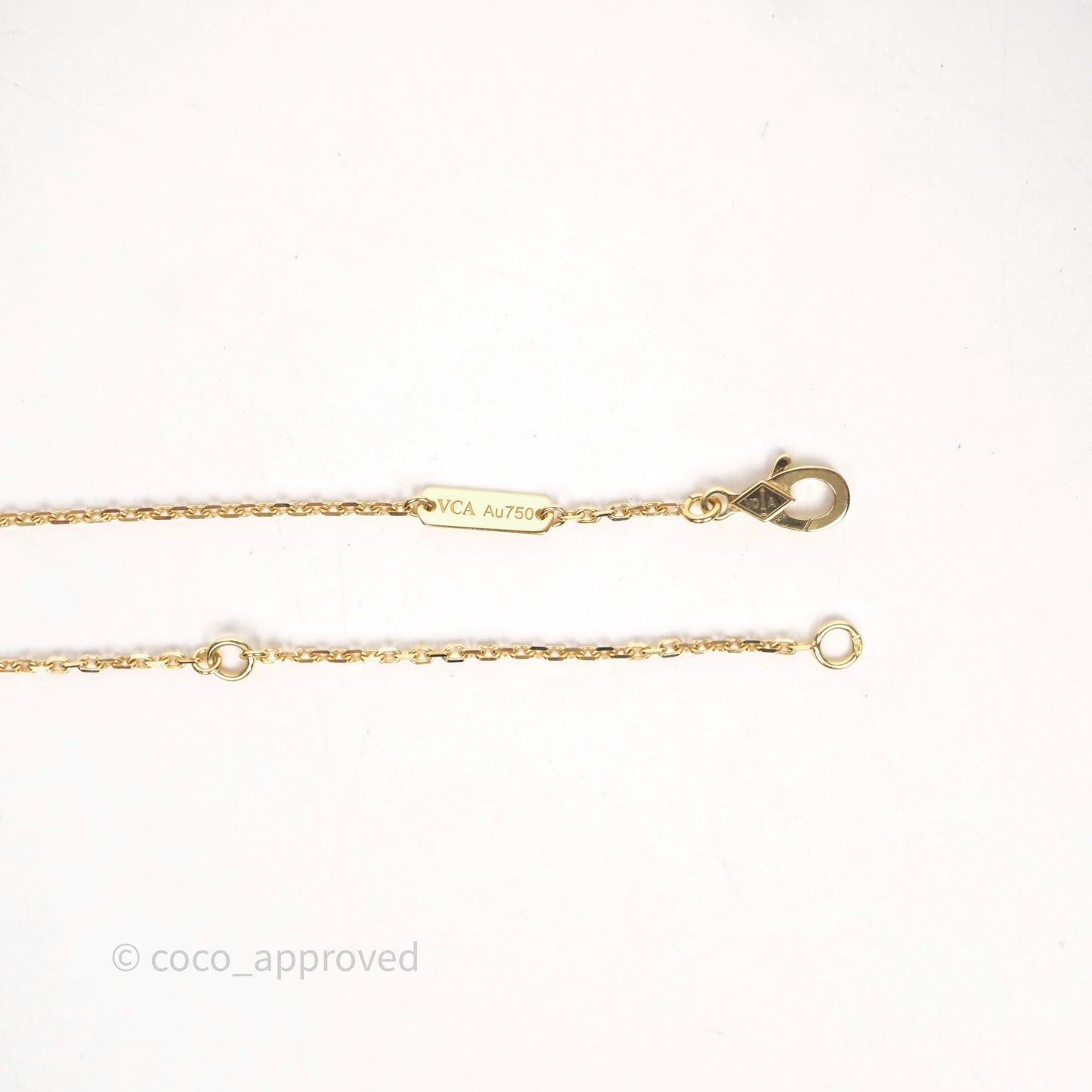 Van Cleef & Arpels Vintage Alhambra Pendant Necklace White Mother-of-pearl Yellow Gold