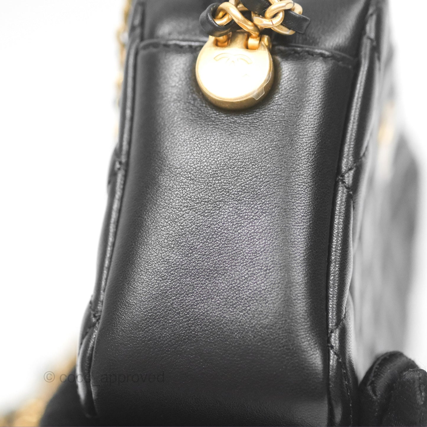 Chanel Quilted CC Pearl Crush Camera Case Black Lambskin Gold Hardware