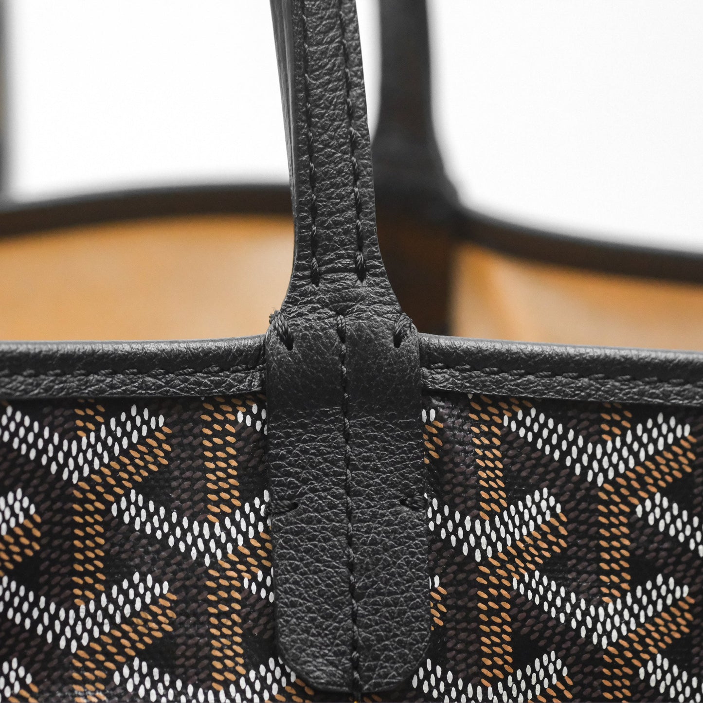 Goyard Saint Louis Tote Bag PM⁣⁣⁣⁣⁣⁣⁣⁣⁣⁣⁣⁣⁣⁣⁣⁣⁣⁣⁣⁣ Black Noir Canvas