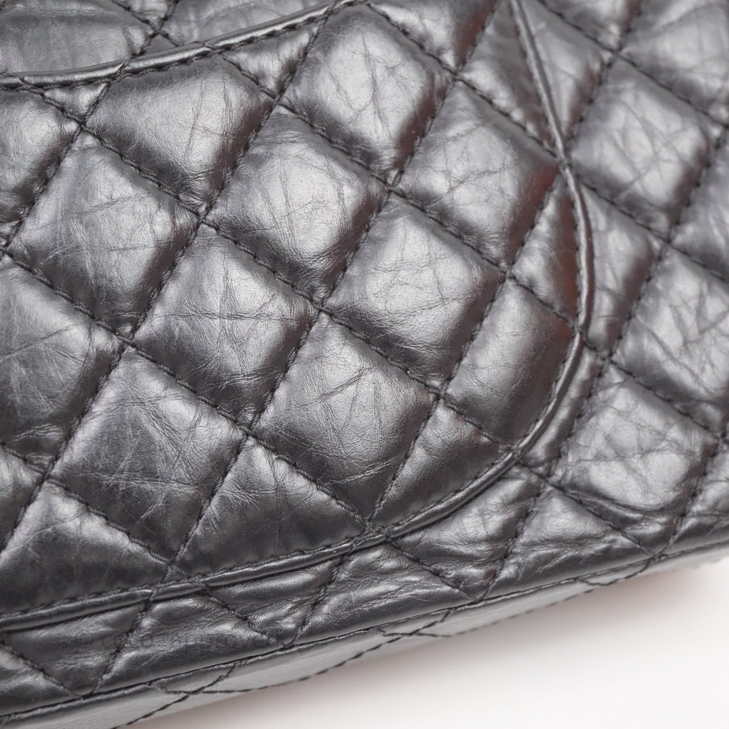 Chanel Reissue 225 Quilted Black Crumple Calfskin Ruthenium Hardware