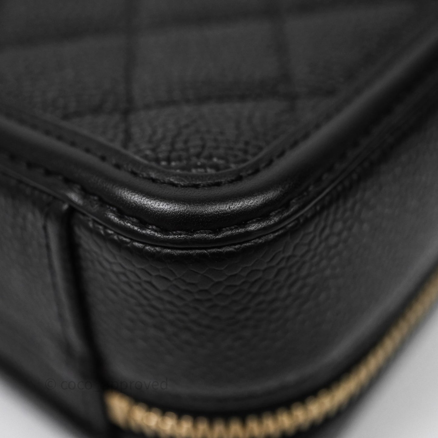 Chanel Quilted Small CC Filigree Vanity Case Black Caviar Aged Gold Hardware