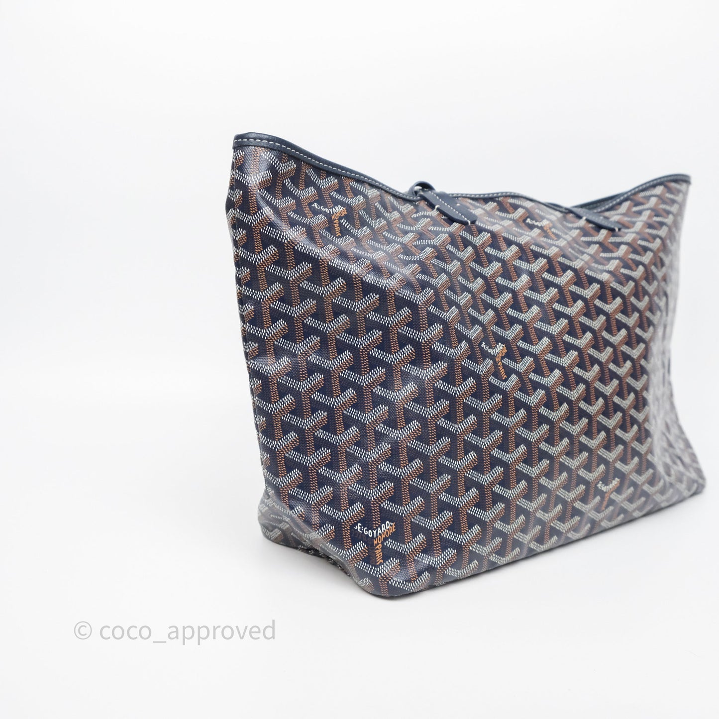 Goyard St Louis Tote PM ⁣⁣⁣⁣⁣⁣⁣⁣⁣⁣⁣⁣⁣⁣⁣⁣⁣⁣⁣⁣Blue Marine