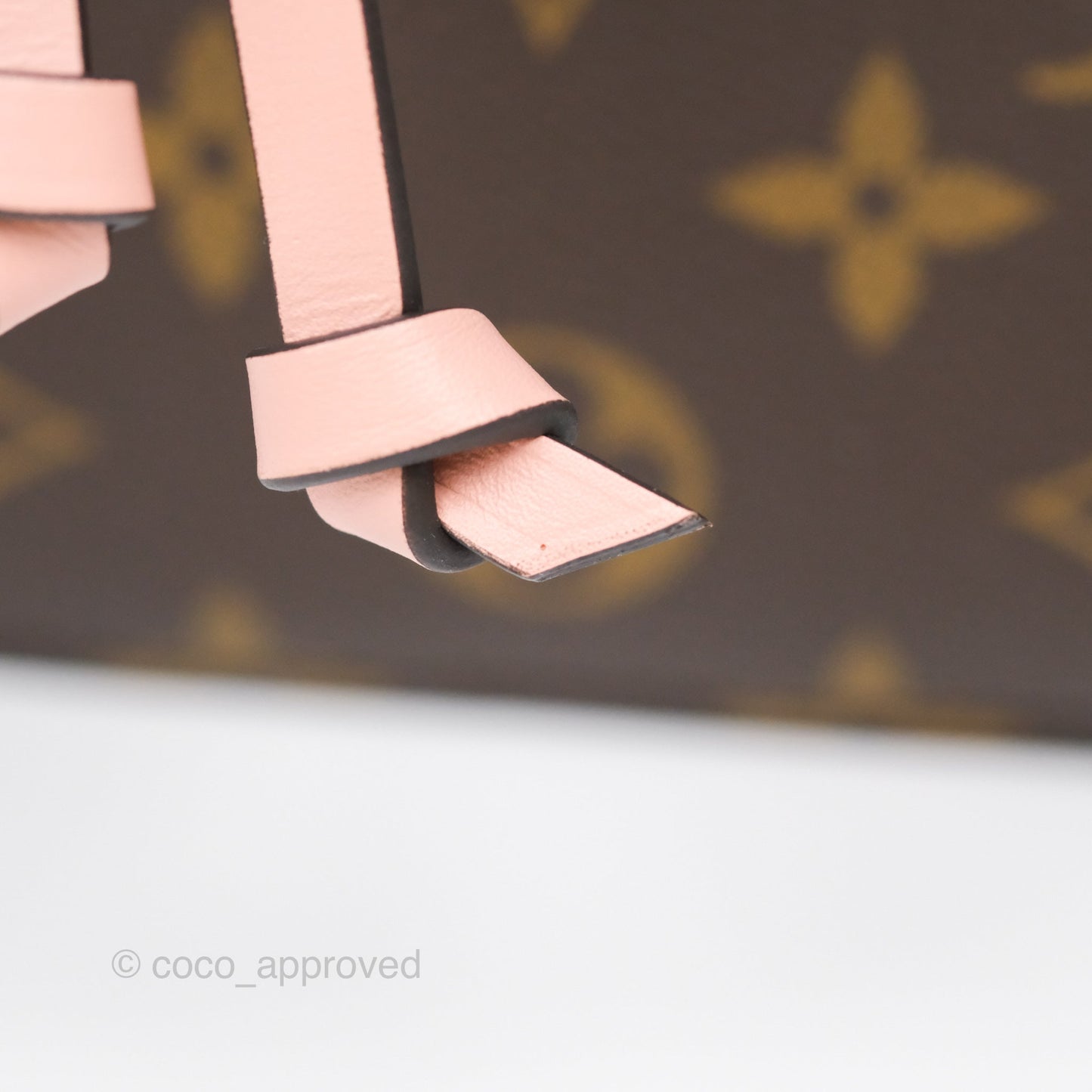 Louis Vuitton Neonoe MM Monogram Pink
