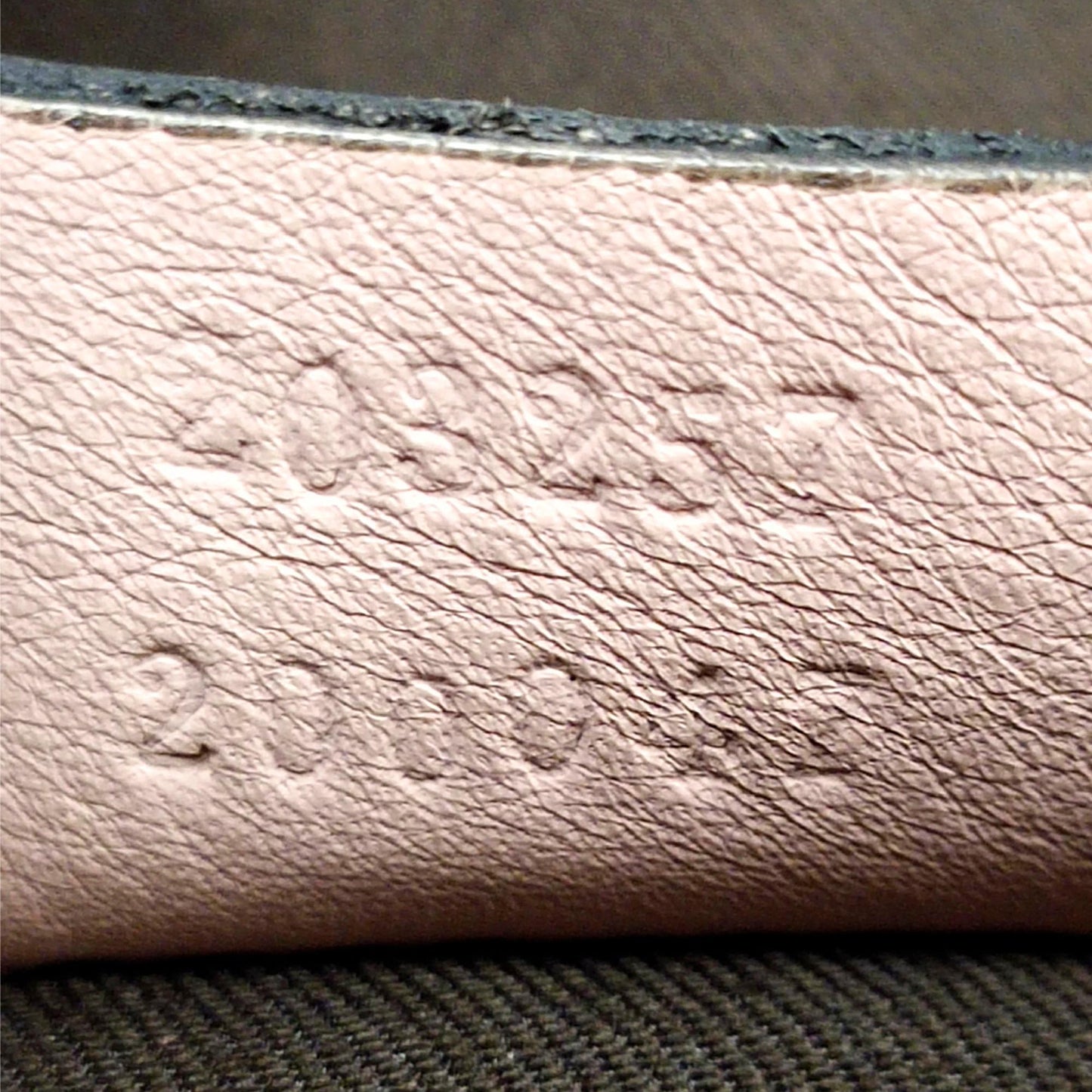 Gucci Abbey GG Canvas Crossbody (SHG-35126)