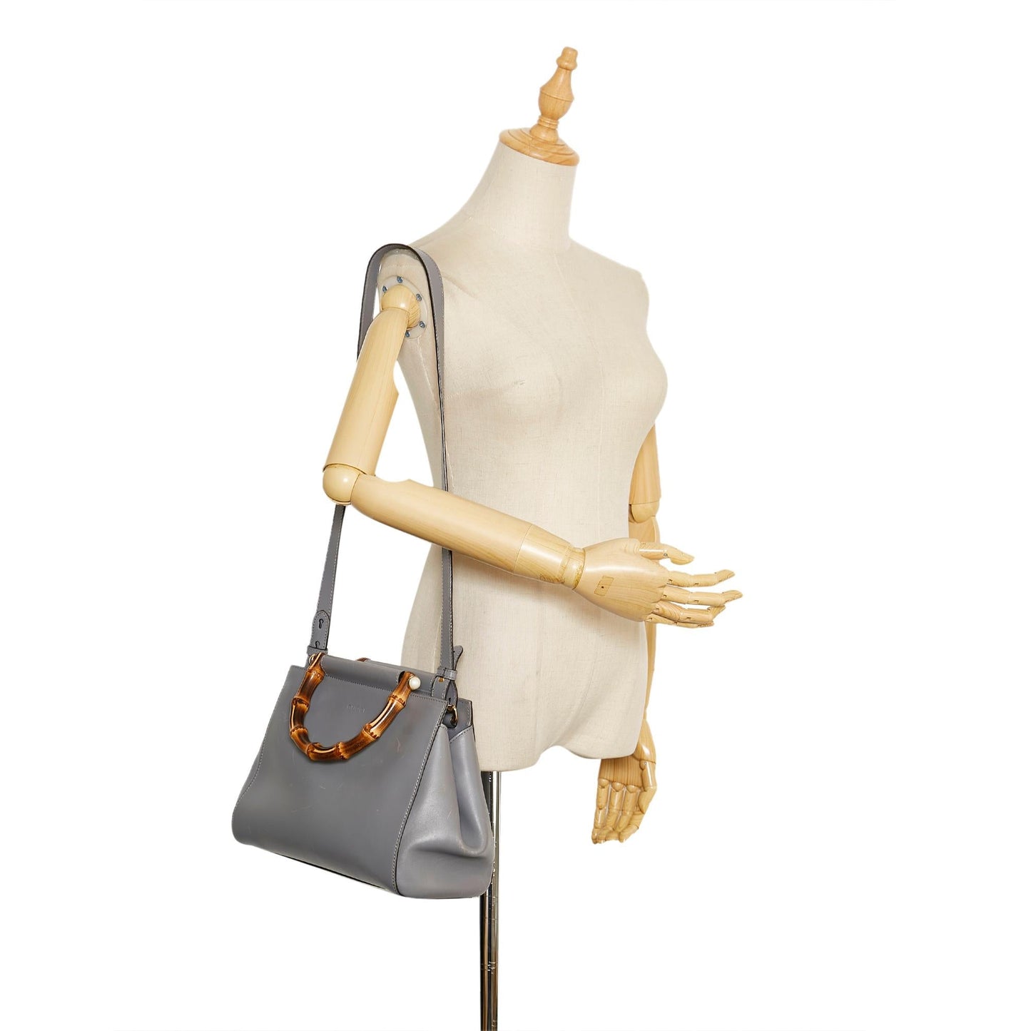 Gucci Bamboo Nymphaea Leather Satchel (SHG-35575)