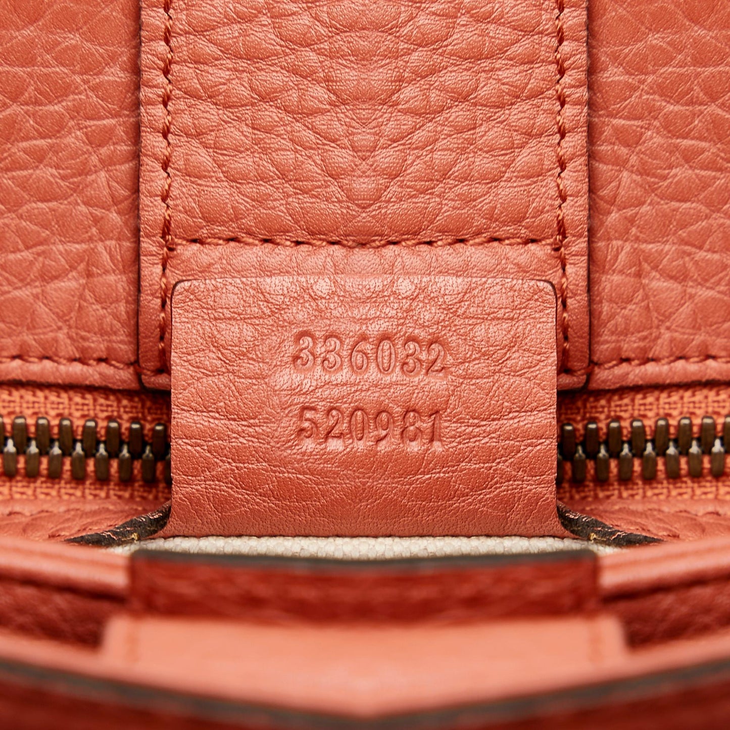 Gucci Bamboo Shopper Leather Satchel (SHG-36701)