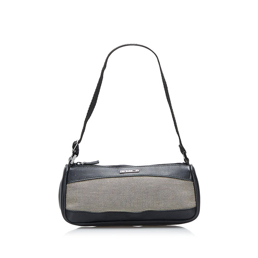 Gucci Canvas Baguette (SHG-jVeAk8)