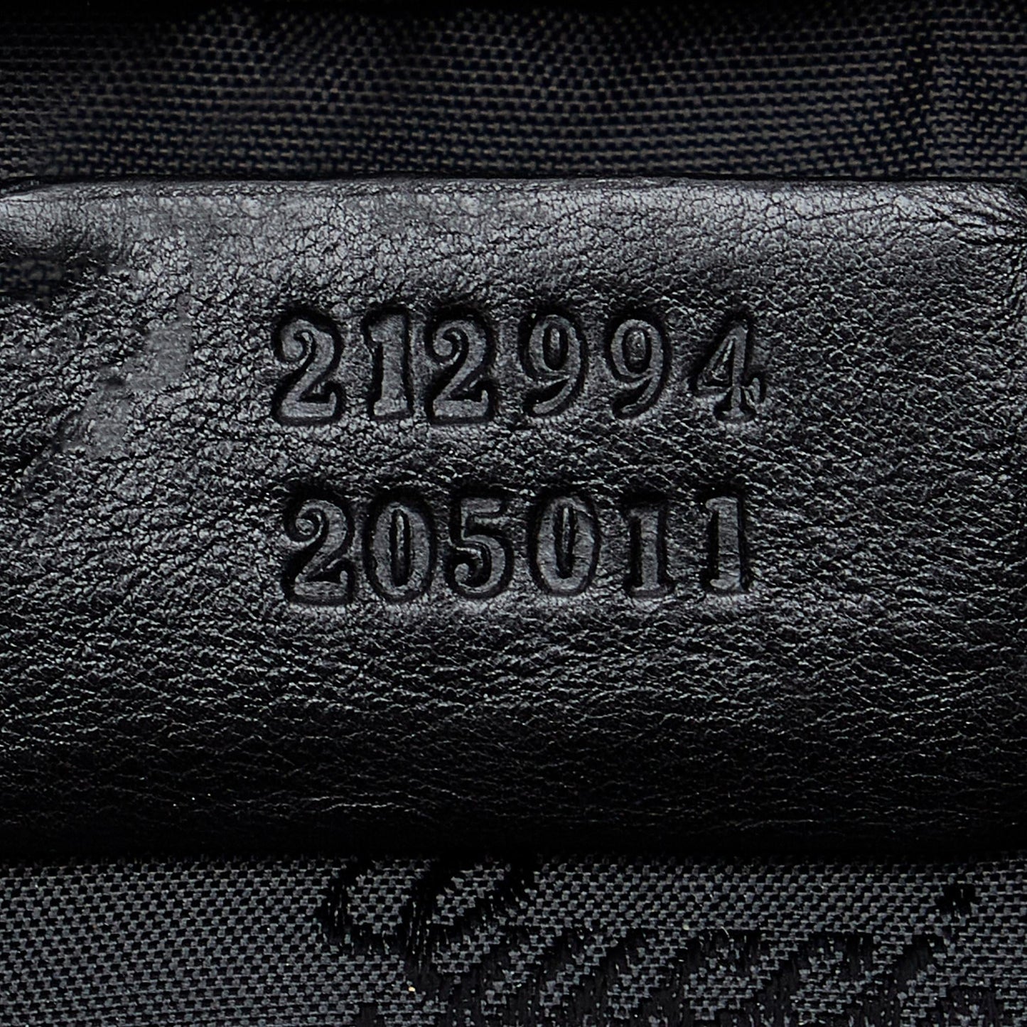 Gucci Crest Satchel (SHG-LJzOyT)