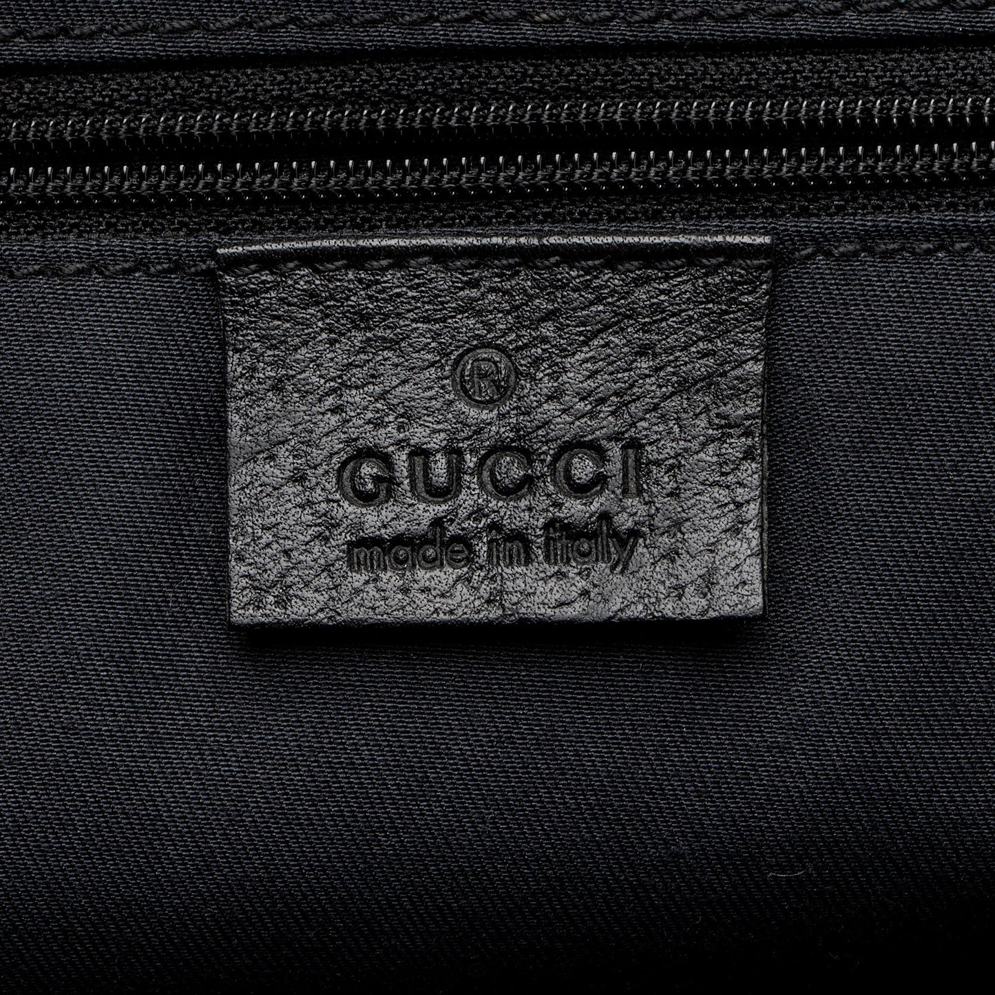 Gucci GG Canvas Abbey Mini Tote (SHF-s1iOWS)
