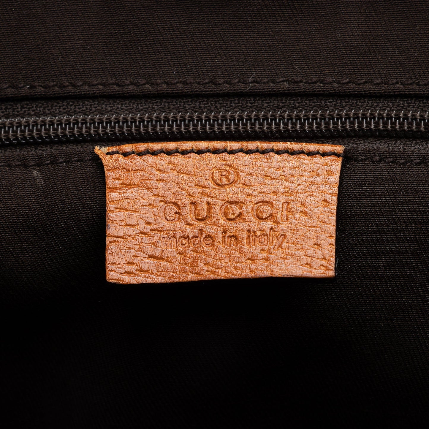 Gucci GG Canvas Abbey Pocket Tote (SHF-22728)