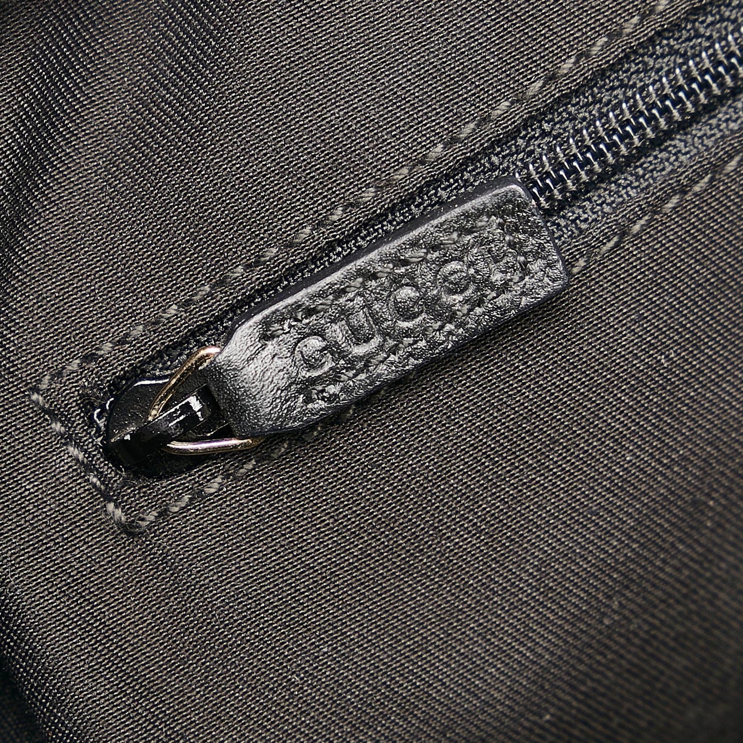 Gucci GG Canvas Abbey Shoulder Bag (SHG-fK7hlv)