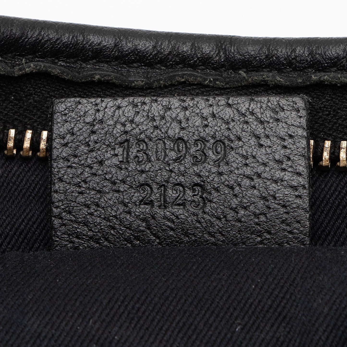 Gucci GG Canvas Abbey Small Shoulder Bag (SHF-hPcUHX)