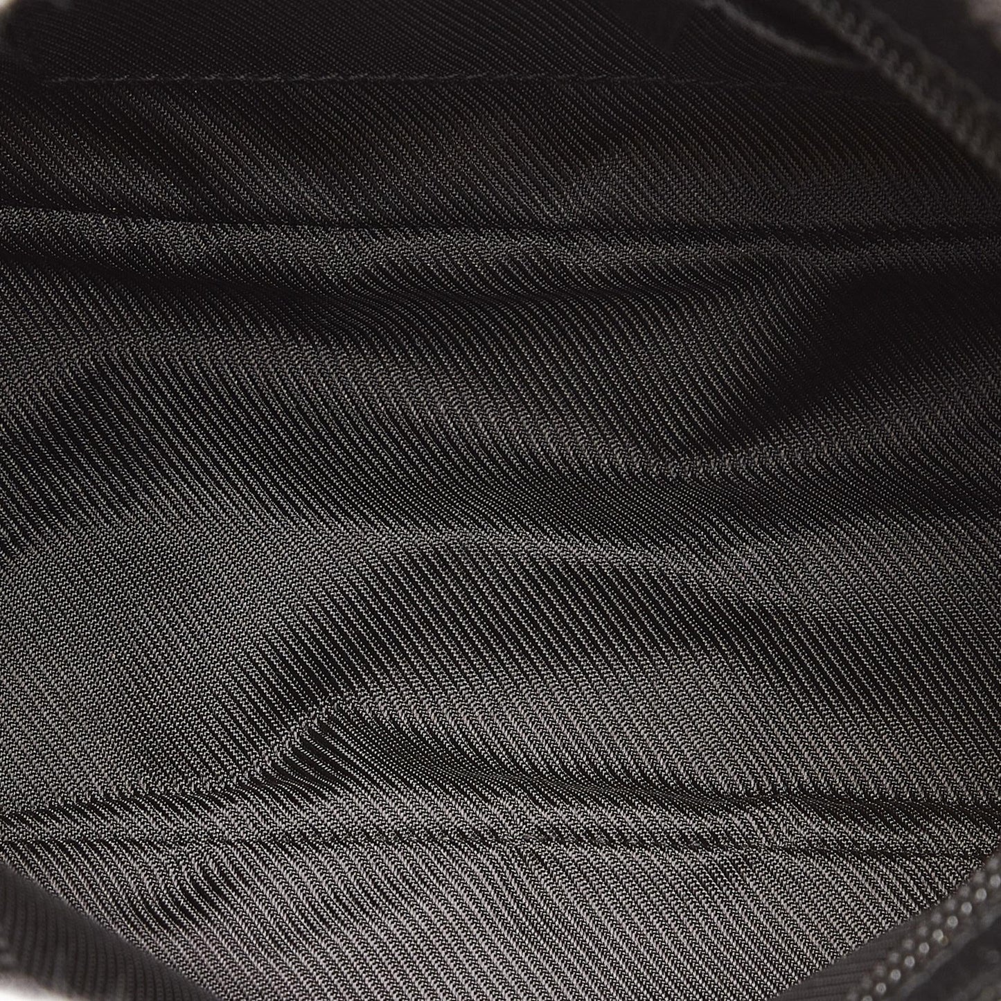 Gucci GG Canvas Baguette (SHG-aB5Twz)