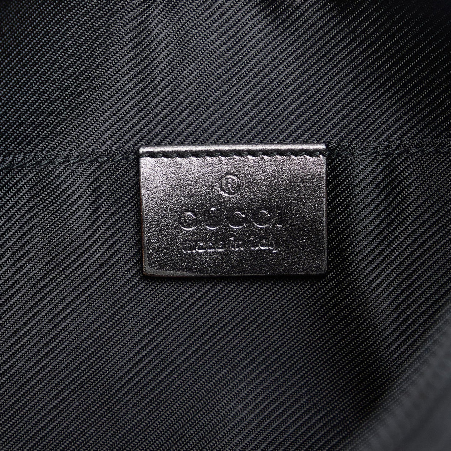 Gucci GG Canvas Baguette (SHG-a002Ry)
