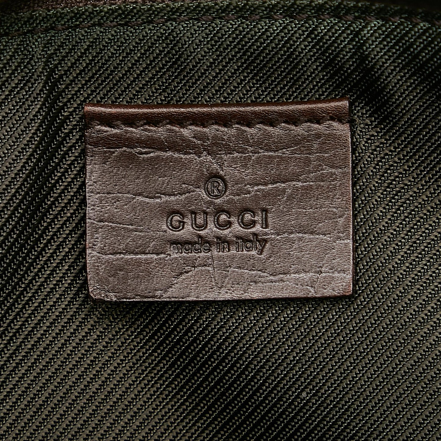 Gucci GG Canvas Boat Baguette (SHG-31393)