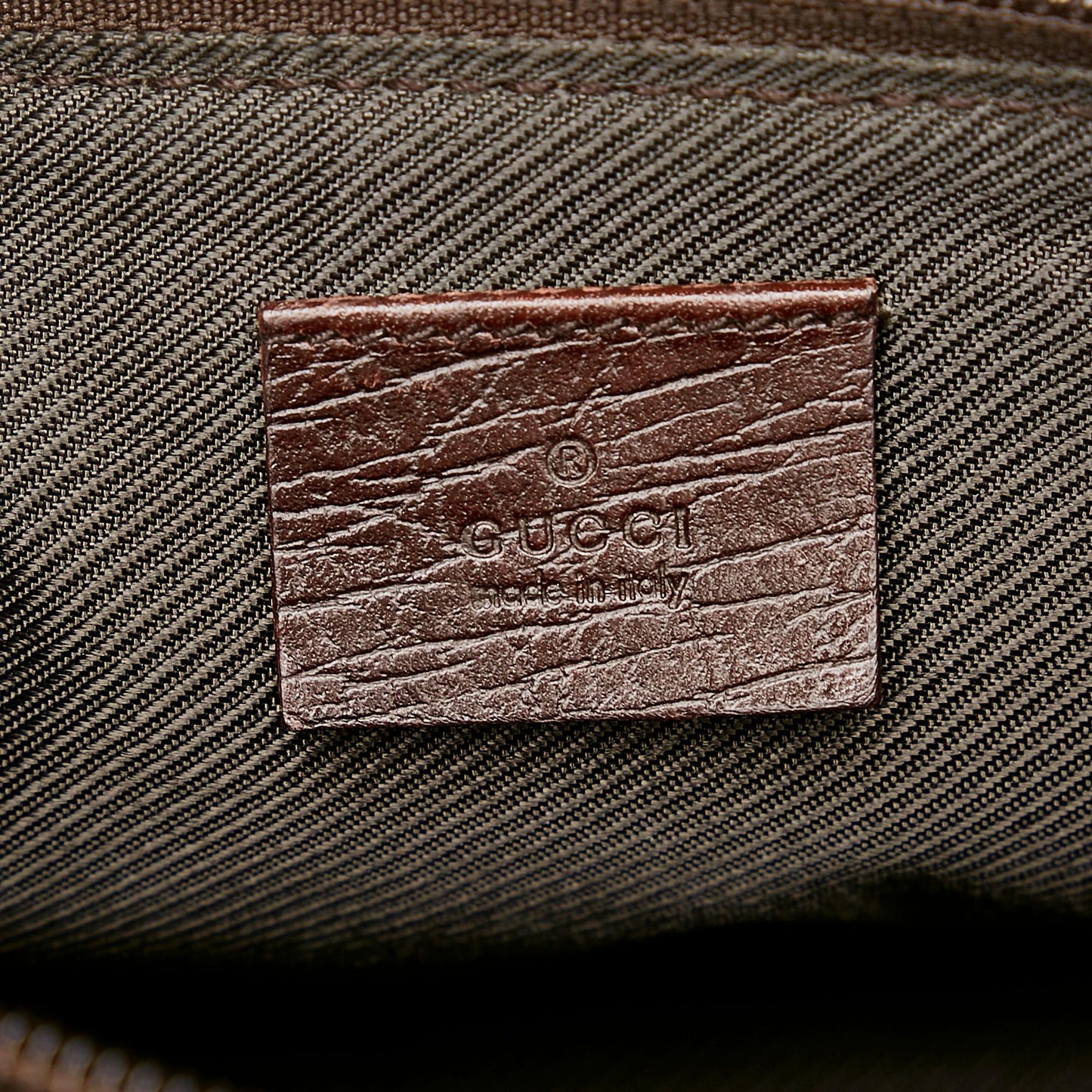 Gucci GG Canvas Boat Baguette (SHG-32757)
