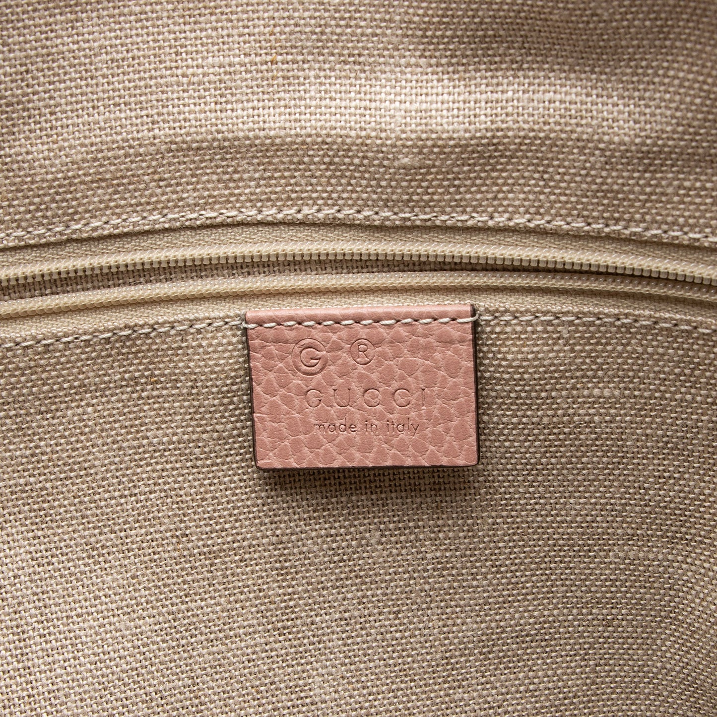 Gucci GG Canvas Bree Large Hobo (SHF-4sIfHM)