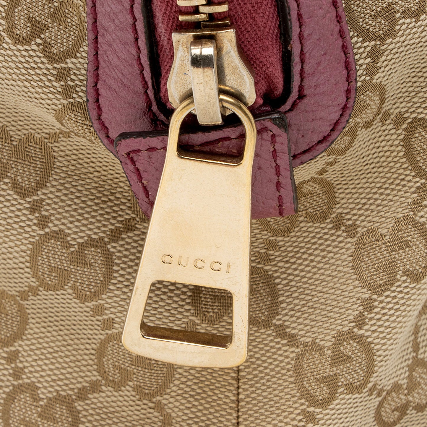 Gucci GG Canvas Bree Small Shoulder Bag (SHF-XhboVD)