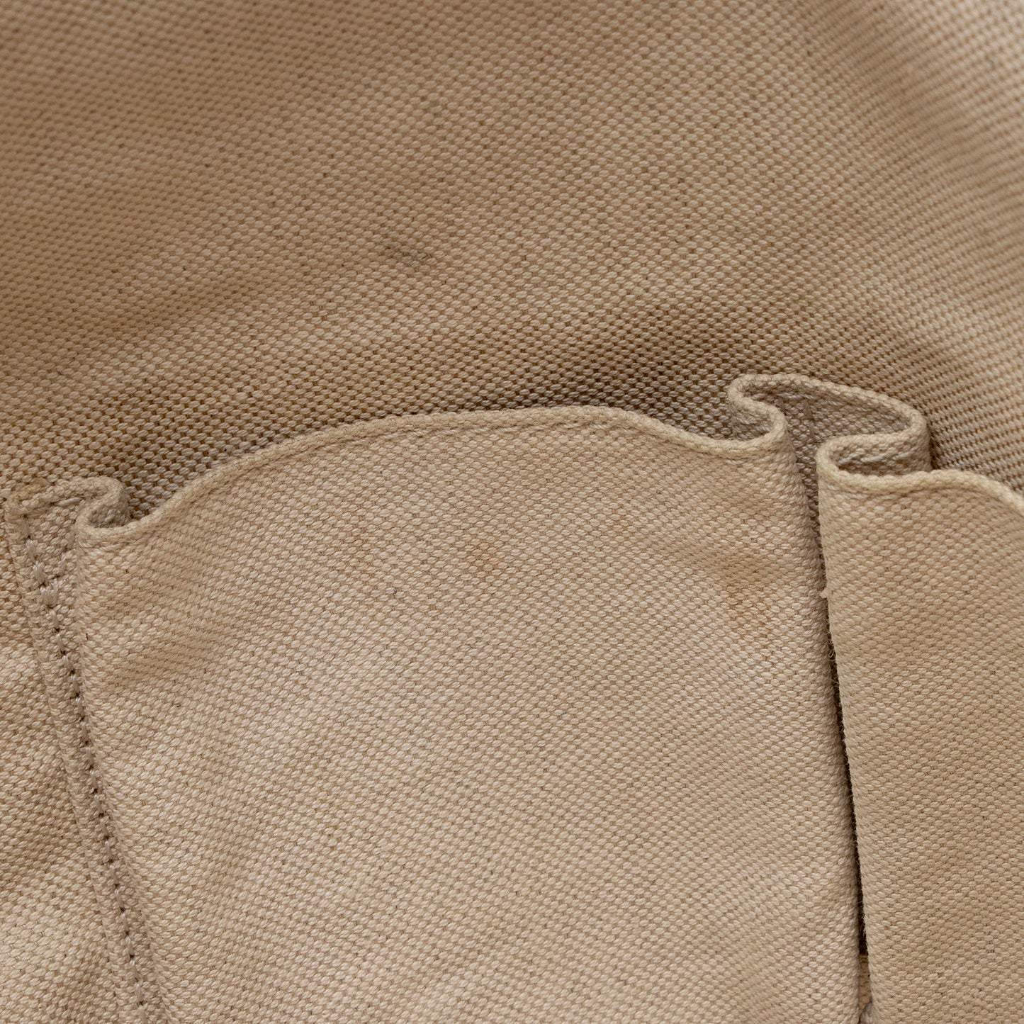 Gucci GG Canvas Bree Small Shoulder Bag (SHF-XhboVD)