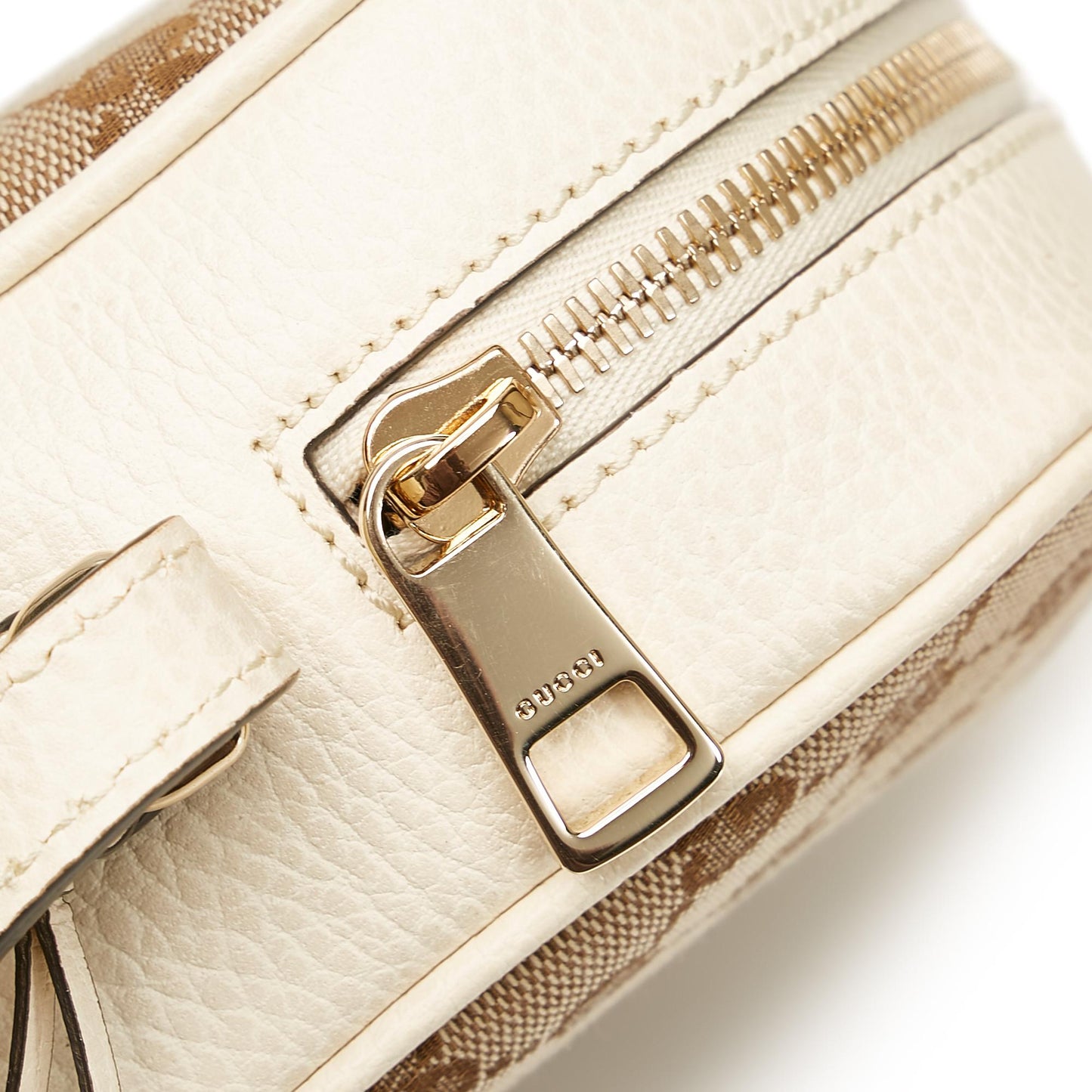 Gucci GG Canvas Bree (SHG-2hHYld)