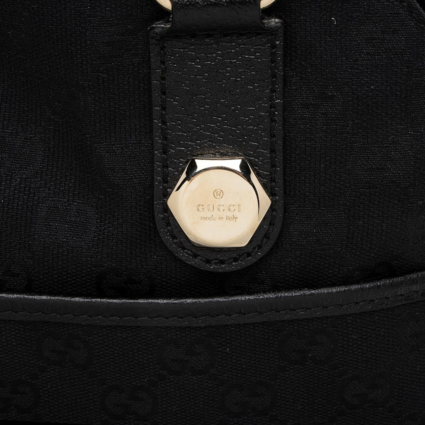 Gucci GG Canvas Charmy Medium Tote (SHF-xbv73f)