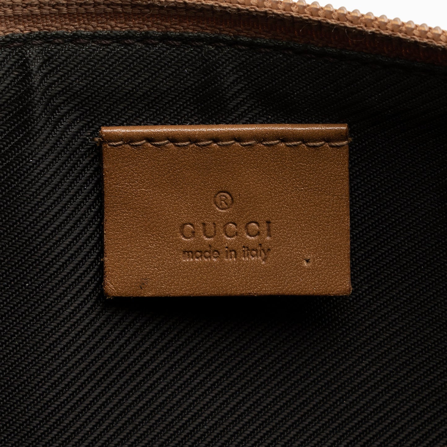Gucci GG Canvas Classic Pochette (SHF-3v5l8V)