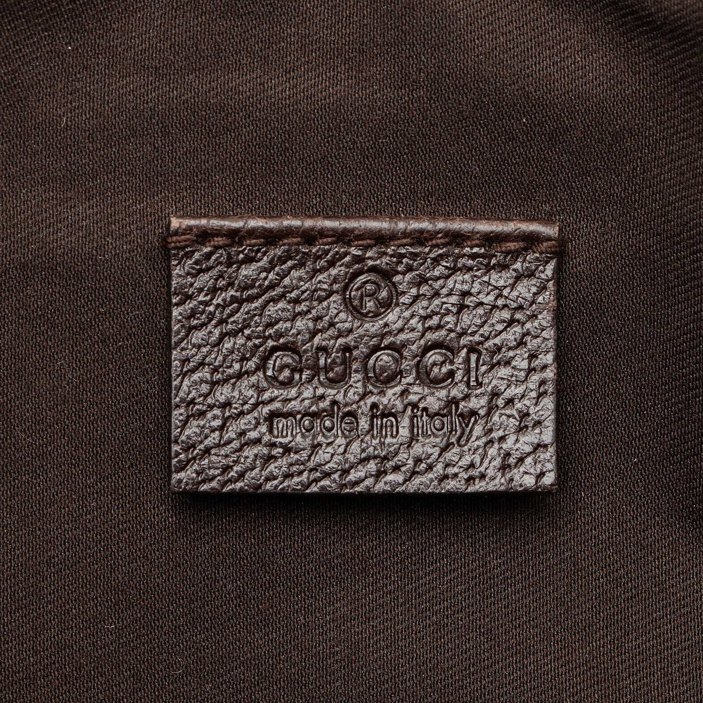 Gucci GG Canvas Classic Pochette (SHF-Z6w8ME)