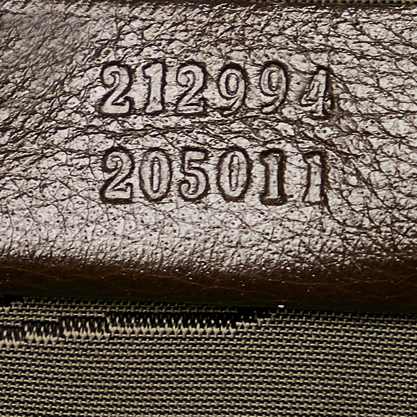 Gucci GG Canvas Crest Handbag (SHG-25768)