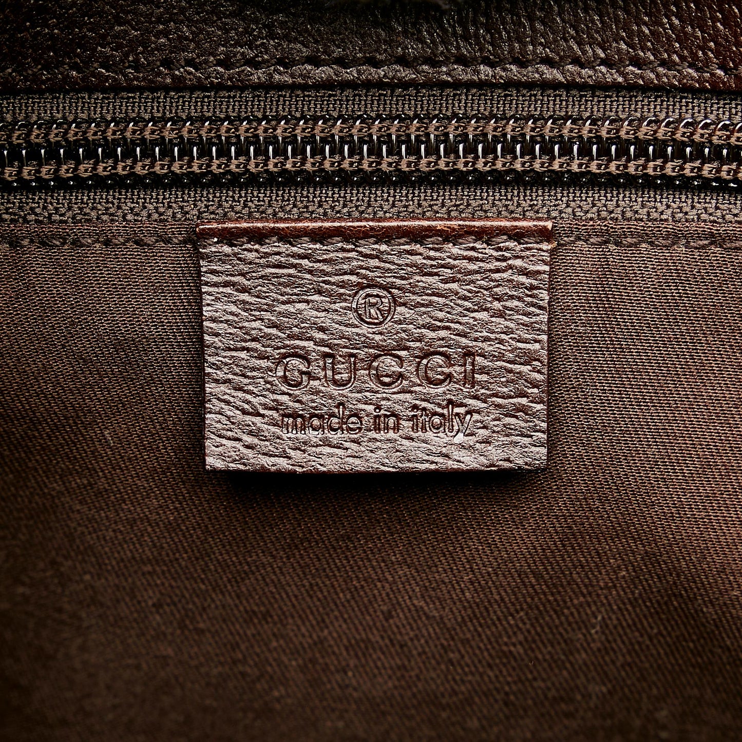 Gucci GG Canvas Crossbody Bag (SHG-IL2z3A)