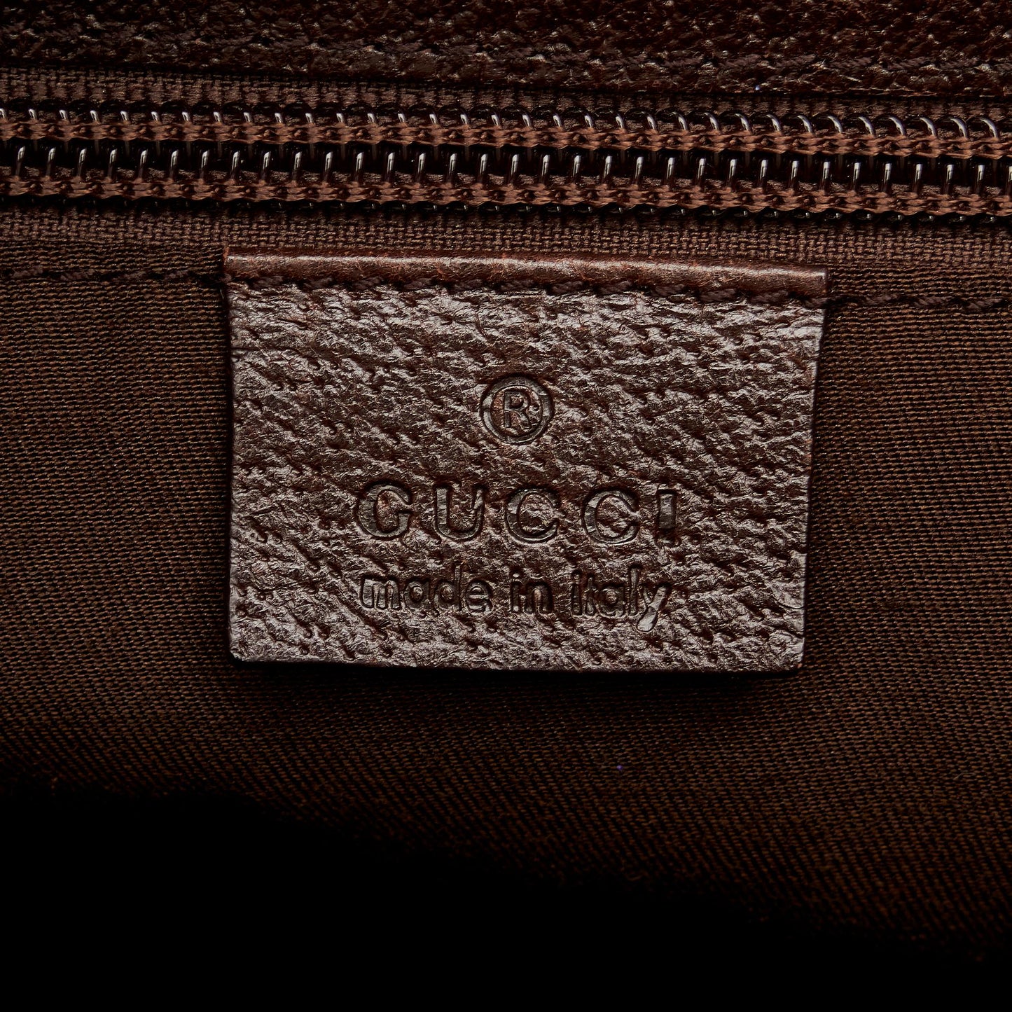 Gucci GG Canvas Crossbody Bag (SHG-cXnh8W)