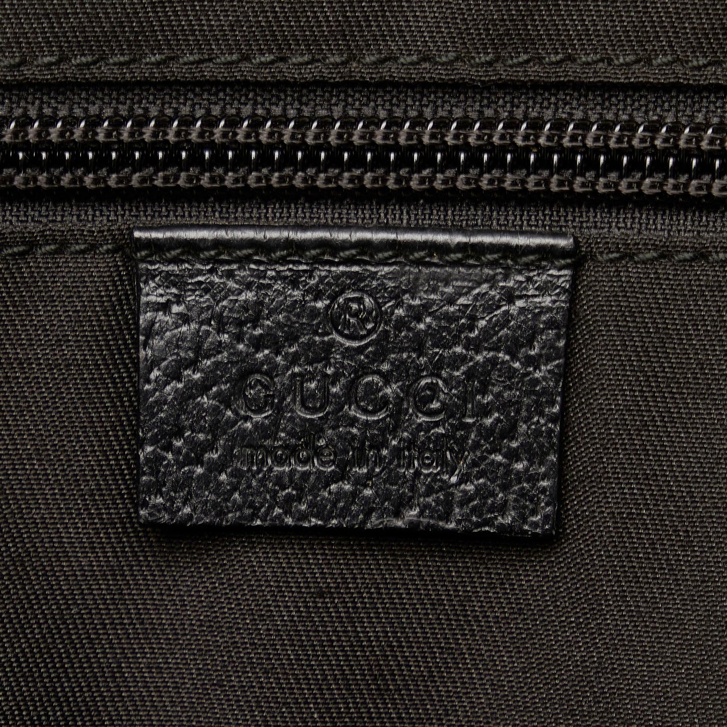 Gucci GG Canvas Crossbody Bag (SHG-yXdfQ3)