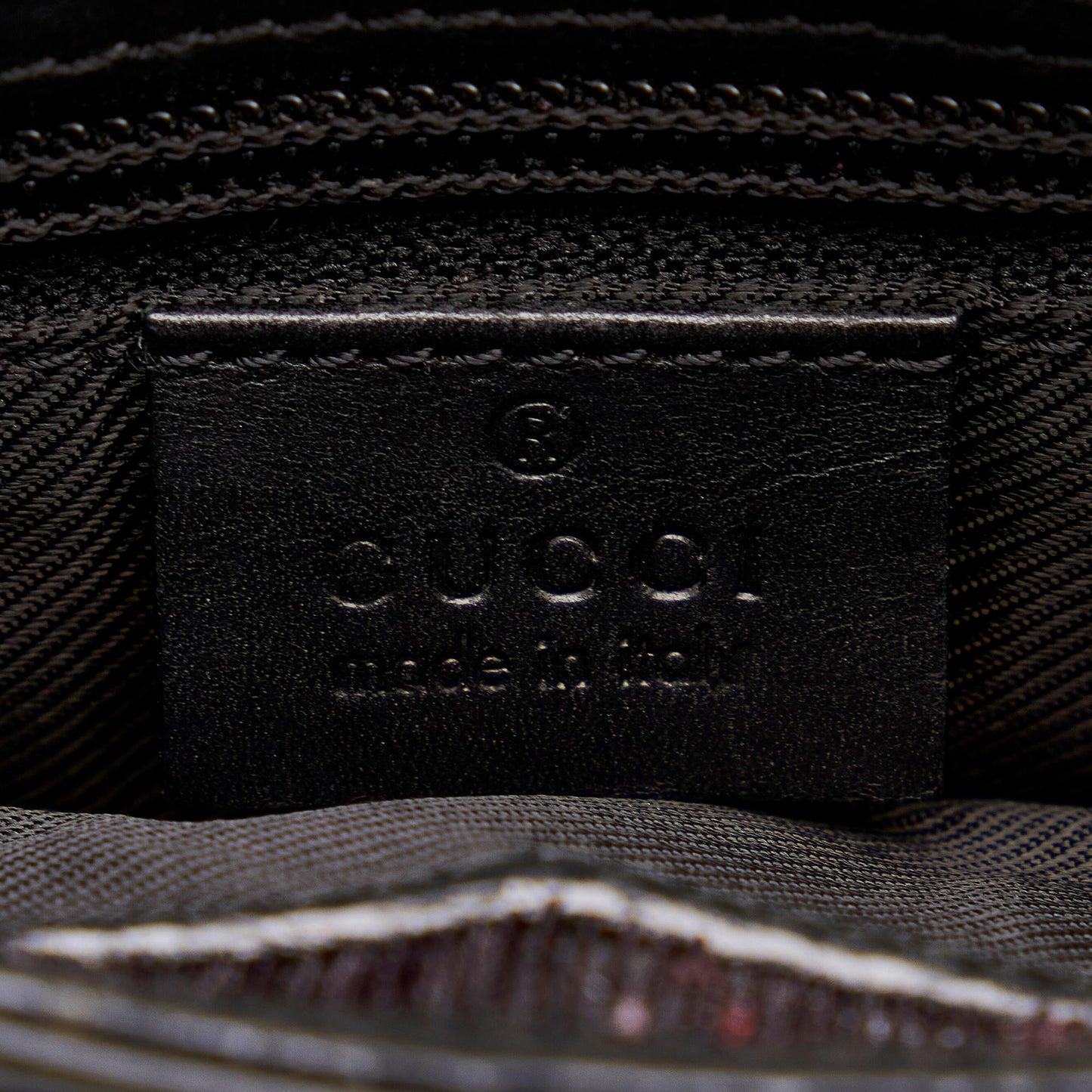 Gucci GG Canvas Crossbody Bag (SHG-KM0rHO)