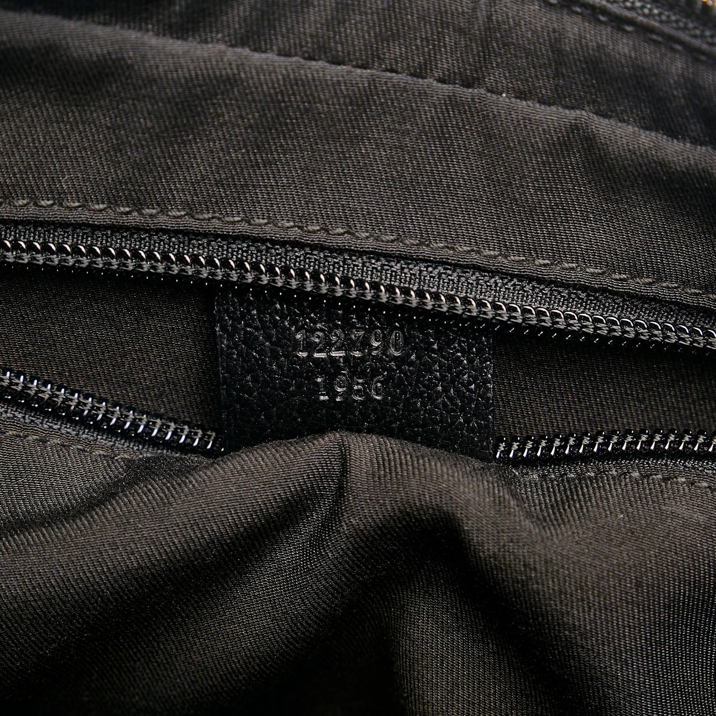 Gucci GG Canvas Crossbody (SHG-34447)