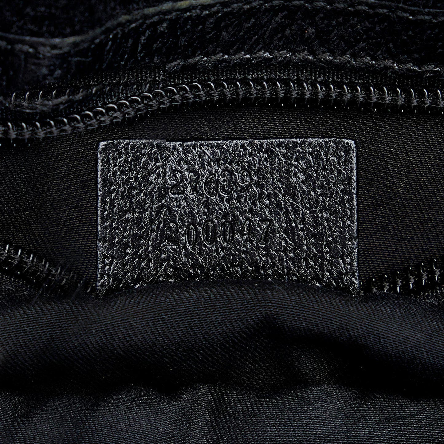 Gucci GG Canvas Crossbody (SHG-SXLWSf)