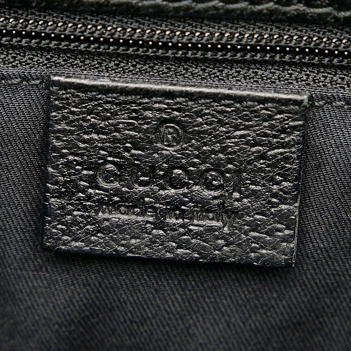 Gucci GG Canvas Eclipse Crossbody Bag (SHG-24995)