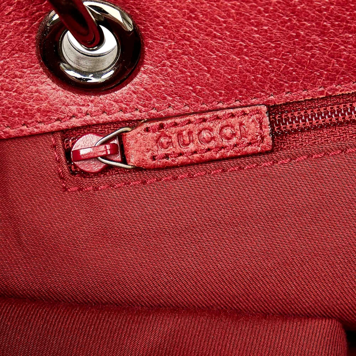 Gucci GG Canvas Eclipse Shoulder Bag (SHG-22203)